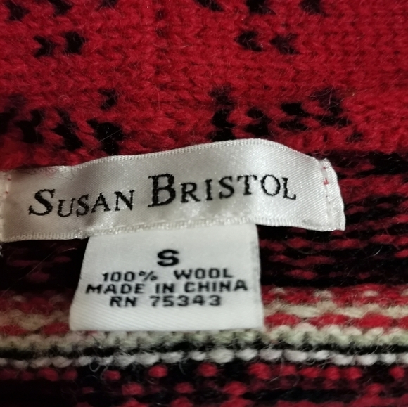 Susan Bristol Vintage Nordic Wool Cardigan Red, Black and Beige Womens Sweater - Picture 6 of 8